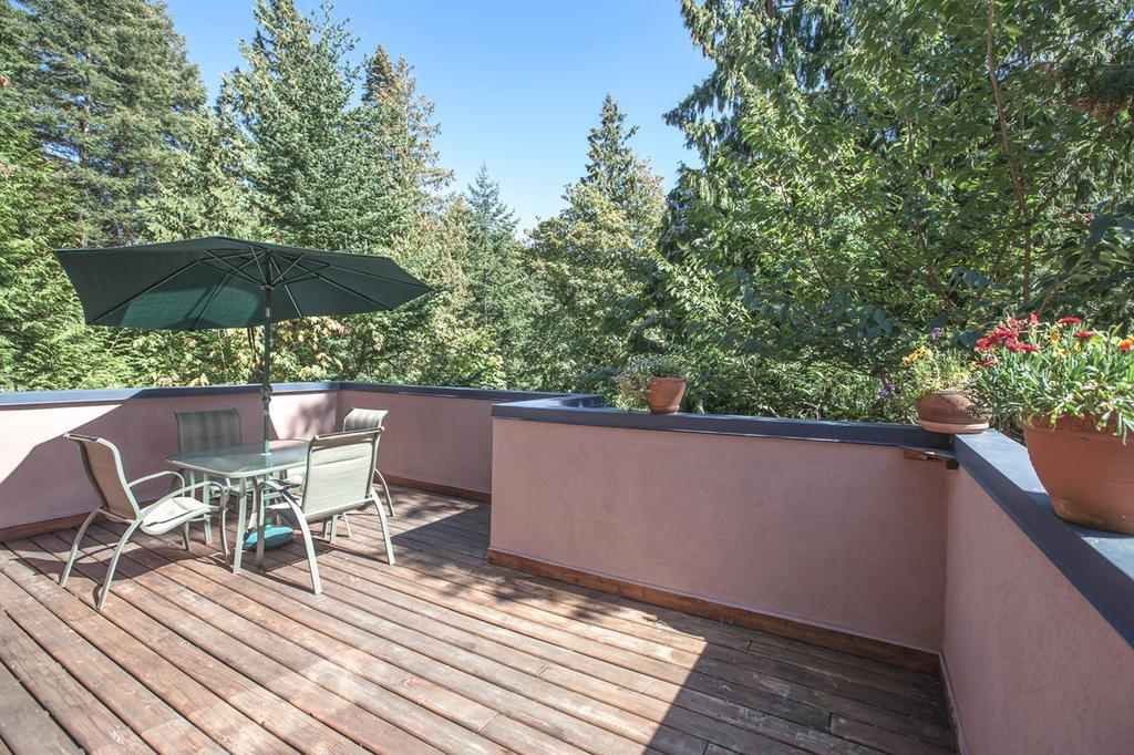 Whytecliff Park Place Near Ocean Уэст-Ванкувер Экстерьер фото